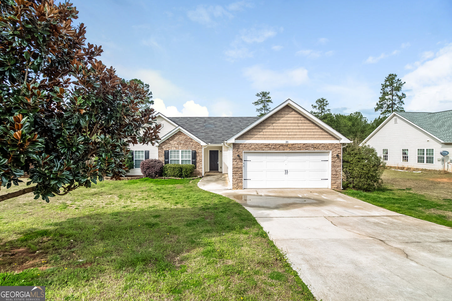 3 bedroom 2.5 bath house in Covington, GA 30016 - $1800